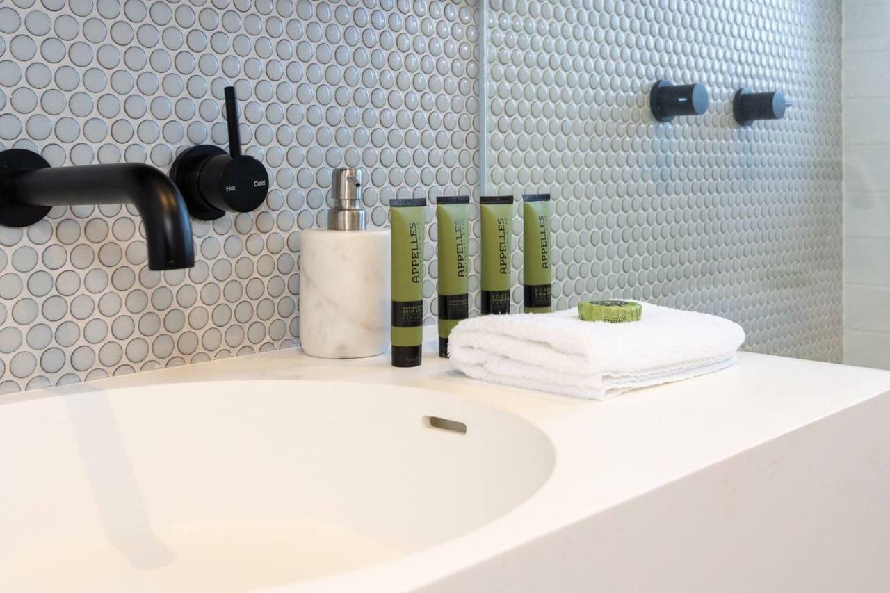 Bondi Breeze-Hosted By:L'Abode Accommodation Sydney Bagian luar foto