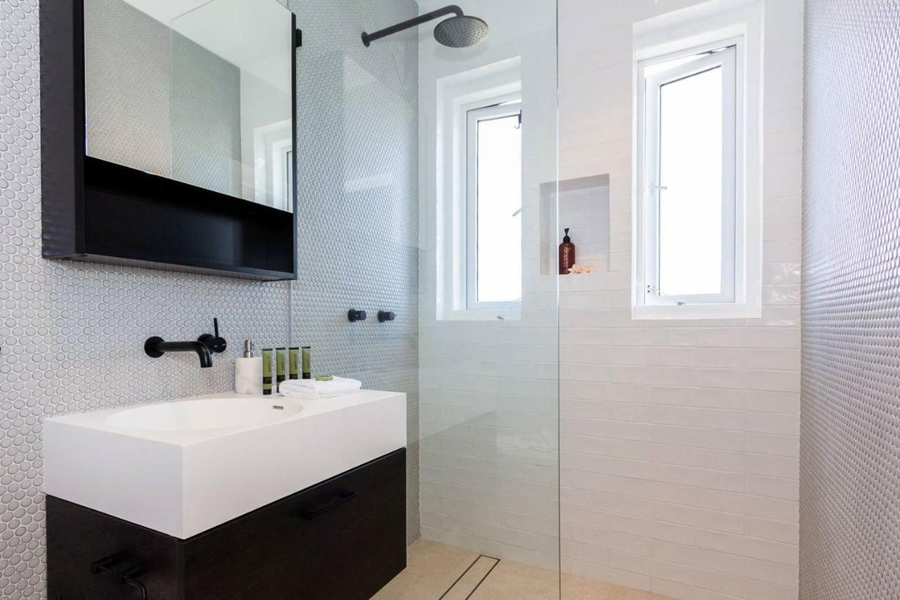 Bondi Breeze-Hosted By:L'Abode Accommodation Sydney Bagian luar foto